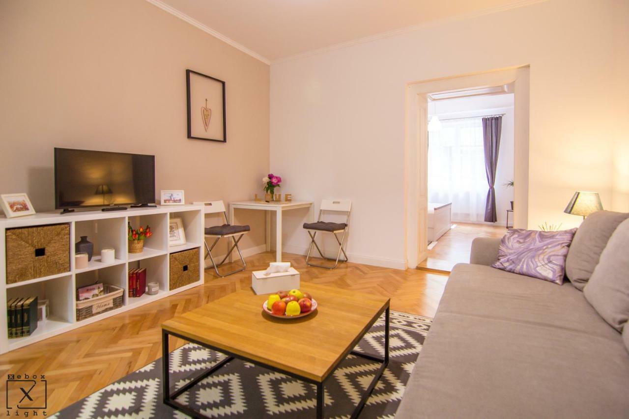 Via Del Centro Apartment Sibiu Exterior photo
