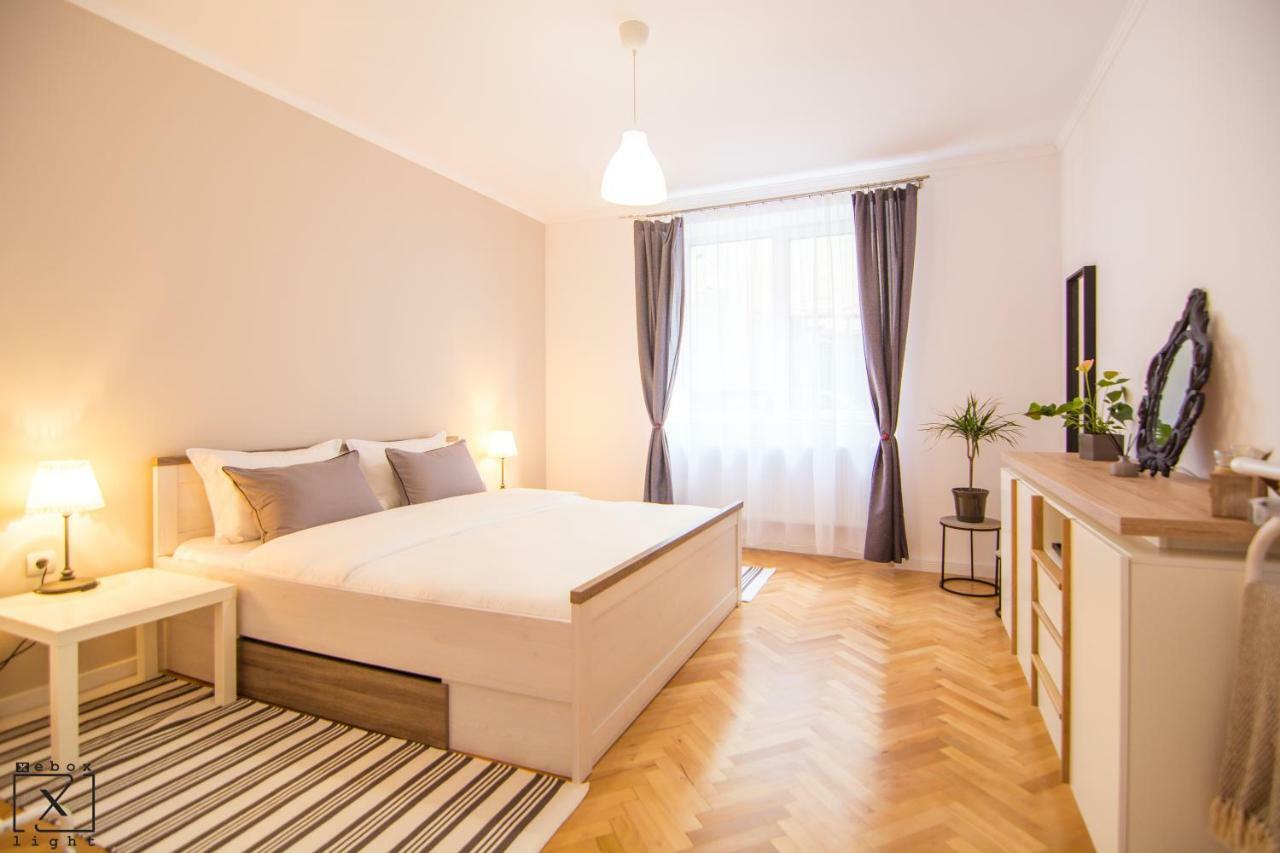 Via Del Centro Apartment Sibiu Exterior photo